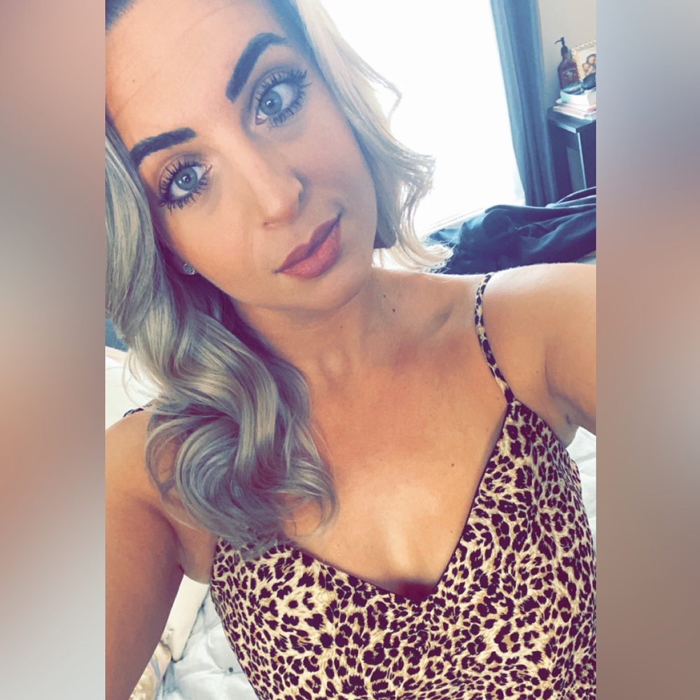 Meet your Posher, Stephanie